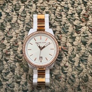 Michael Kors white and rose gold wrist watch
